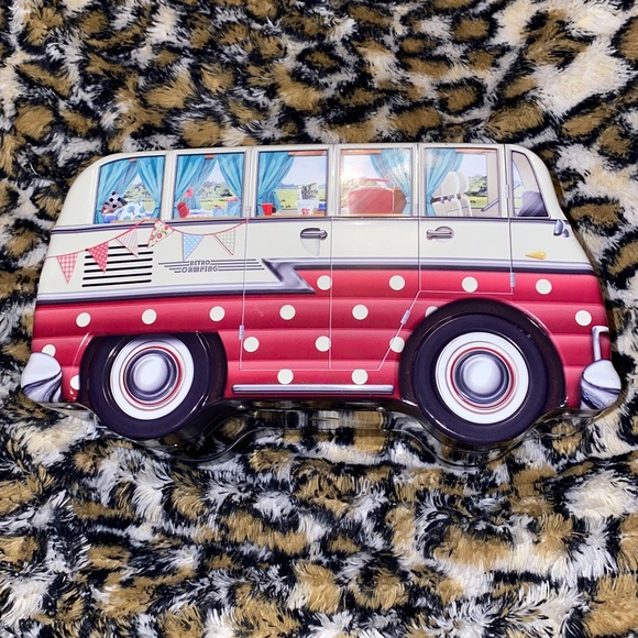 Silver Crane Company Novelty Retro Camper Van Collectors Cookie Tin - Picture 2 of 11